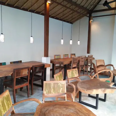 De'Dalam Nature Deluxe